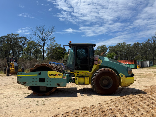 2019 Hamm 3520
