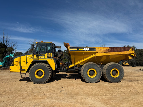 2017 Komatsu HM400-5