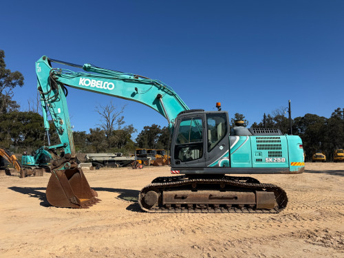 2016 Kobelco SK250-10